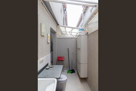 Casa de condomínio para alugar com 56m², 2 quartos e 1 vagaÁrea de Serviço