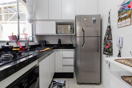 Casa de condomínio para alugar com 56m², 2 quartos e 1 vagaCozinha