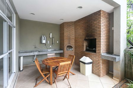 Apartamento à venda com 38m², 1 quarto e 1 vaga Apartamento à venda com 38m², 1 quarto e 1 vagaÁrea comum - Churrasqueira
