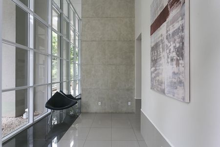 Apartamento à venda com 38m², 1 quarto e 1 vaga Apartamento à venda com 38m², 1 quarto e 1 vagaHall social