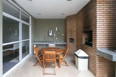 Apartamento à venda com 38m², 1 quarto e 1 vaga Apartamento à venda com 38m², 1 quarto e 1 vagaÁrea comum - Churrasqueira