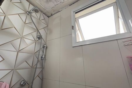 Apartamento à venda com 50m², 2 quartos e 1 vaga Apartamento à venda com 50m², 2 quartos e 1 vagaBanheiro