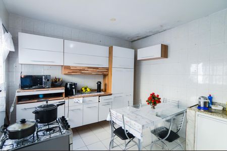 Casa para alugar com 208m², 2 quartos e 1 vagaCozinha