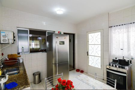 Casa para alugar com 208m², 2 quartos e 1 vagaCozinha