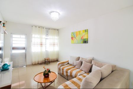 Casa para alugar com 208m², 2 quartos e 1 vagaSala