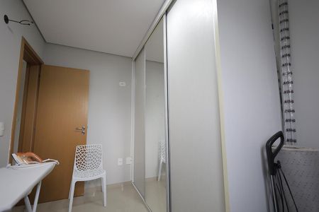 Apartamento à venda com 72m², 3 quartos e 1 vaga Apartamento à venda com 72m², 3 quartos e 1 vagaQuarto 2