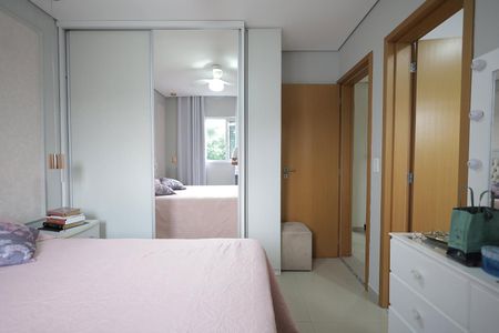 Apartamento à venda com 72m², 3 quartos e 1 vaga Apartamento à venda com 72m², 3 quartos e 1 vagaQuarto Suíte