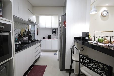 Apartamento à venda com 72m², 3 quartos e 1 vaga Apartamento à venda com 72m², 3 quartos e 1 vagaCozinha