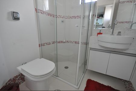 Apartamento à venda com 230m², 4 quartos e 4 vagasBanheiro de serviço