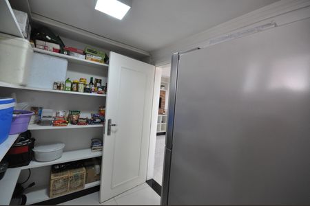 Apartamento à venda com 230m², 4 quartos e 4 vagasQuarto de serviço