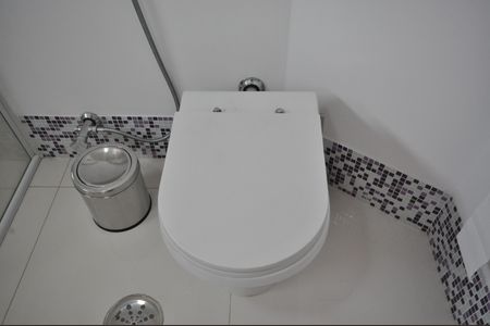 Apartamento à venda com 230m², 4 quartos e 4 vagasBanheiro da Closet da Suíte 2