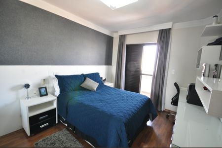 Apartamento à venda com 230m², 4 quartos e 4 vagasSuíte 3