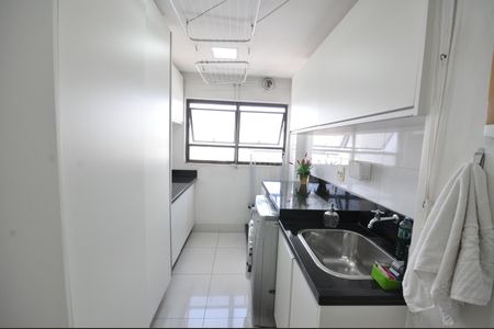 Apartamento à venda com 230m², 4 quartos e 4 vagasÁrea de Serviço