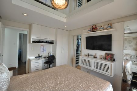 Apartamento à venda com 230m², 4 quartos e 4 vagasSuíte Master