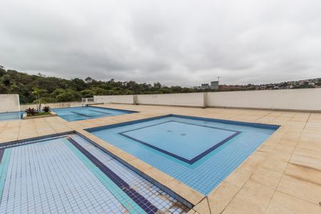 Apartamento para alugar com 54m², 2 quartos e 1 vagaPiscina