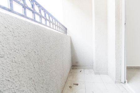 Varanda de apartamento para alugar com 2 quartos, 54m² em Jardim Maria Helena, Barueri