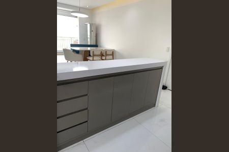 Apartamento para alugar com 75m², 2 quartos e 2 vagasCozinha