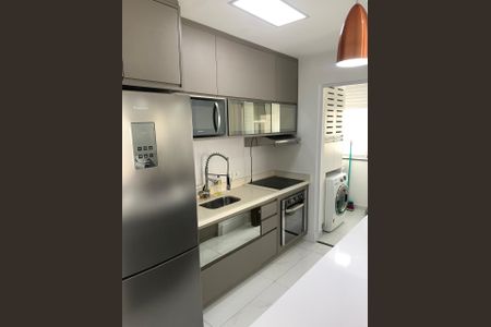 Apartamento para alugar com 75m², 2 quartos e 2 vagasCozinha