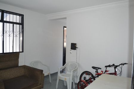 Sala de apartamento para alugar com 2 quartos, 50m² em Setor dos Afonsos, Goiânia