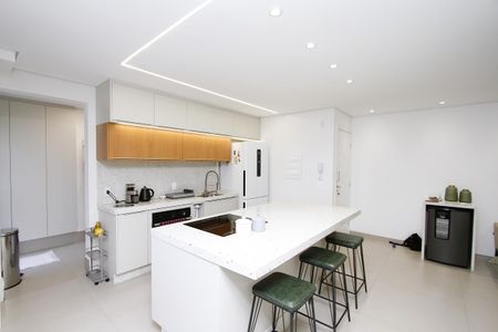 Apartamento à venda com 95m², 3 quartos e 2 vagasCozinha