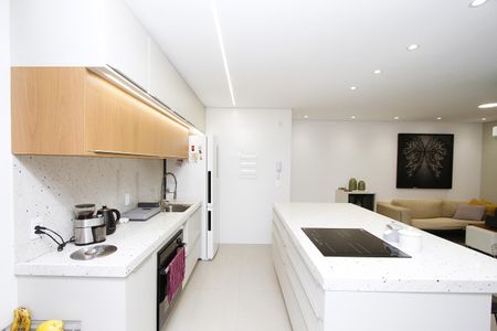 Apartamento à venda com 95m², 3 quartos e 2 vagasCozinha