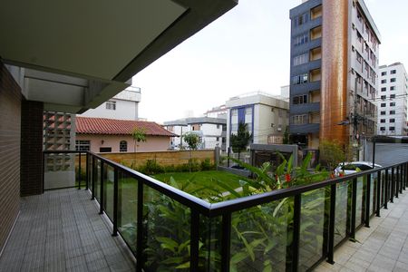 Apartamento à venda com 95m², 3 quartos e 2 vagasÁrea comum