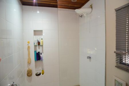 Casa à venda com 96m², 2 quartos e sem vaga Casa à venda com 96m², 2 quartos e sem vagaBanheiro Suíte