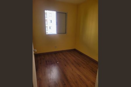 Quarto de apartamento para alugar com 2 quartos, 47m² em Jardim Sao Miguel, Ferraz de Vasconcelos