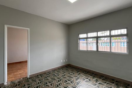 Sala de casa para alugar com 3 quartos, 133m² em Santa Maria, Santos