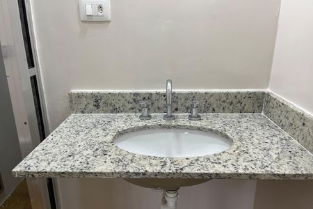 Casa para alugar com 133m², 3 quartos e 3 vagasBanheiro Social