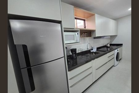 Cozinha de casa para alugar com 1 quarto, 33m² em Santa Monica, Florianópolis