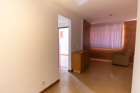 Apartamento para alugar com 64m², 2 quartos e 1 vagaSala