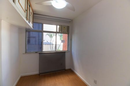 Apartamento para alugar com 64m², 2 quartos e 1 vagaQuarto 