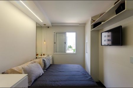 Apartamento à venda com 65m², 2 quartos e 2 vagasSuíte 