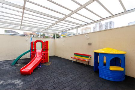 Apartamento à venda com 65m², 2 quartos e 2 vagasÁrea comum - Playground