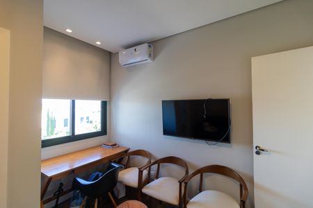 Casa de condomínio à venda com 280m², 4 quartos e 4 vagasSuite 02