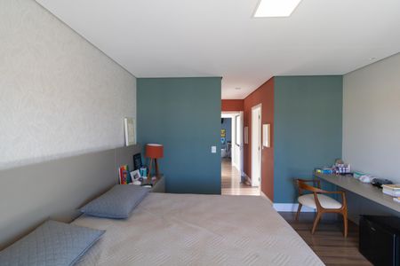 Casa de condomínio à venda com 280m², 4 quartos e 4 vagasSuite 03