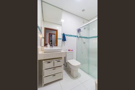 Casa à venda com 140m², 3 quartos e 2 vagas Casa à venda com 140m², 3 quartos e 2 vagasBanheiro - Social