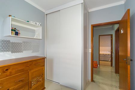 Casa à venda com 140m², 3 quartos e 2 vagas Casa à venda com 140m², 3 quartos e 2 vagasQuarto 2
