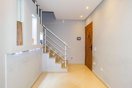 Sala de casa à venda com 3 quartos, 140m² em Parque Sevilha, São Paulo