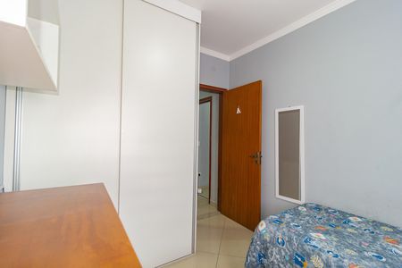 Casa à venda com 140m², 3 quartos e 2 vagas Casa à venda com 140m², 3 quartos e 2 vagasQuarto 2