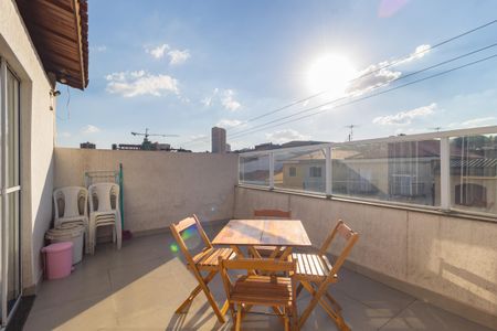 Casa à venda com 140m², 3 quartos e 2 vagas Casa à venda com 140m², 3 quartos e 2 vagasVaranda - Espaço Gourmet
