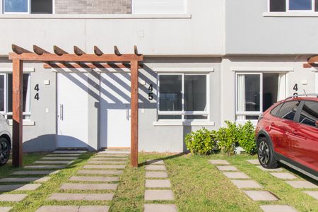 Casa de condomínio à venda com 88m², 2 quartos e 1 vaga Casa de condomínio à venda com 88m², 2 quartos e 1 vagaFachada