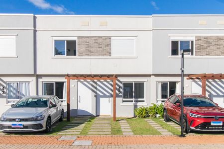 Casa de condomínio à venda com 88m², 2 quartos e 1 vaga Casa de condomínio à venda com 88m², 2 quartos e 1 vagaFachada