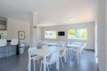 Casa de condomínio à venda com 88m², 2 quartos e 1 vaga Casa de condomínio à venda com 88m², 2 quartos e 1 vagaÁrea comum - Salão de festas