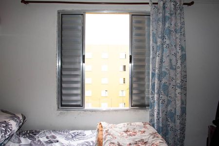 QUARTO 1 de apartamento para alugar com 2 quartos, 49m² em Jardim Santo Andre, São Paulo