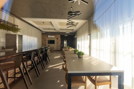 Apartamento para alugar com 55m², 2 quartos e 1 vagaÁrea comum - Salão de festas