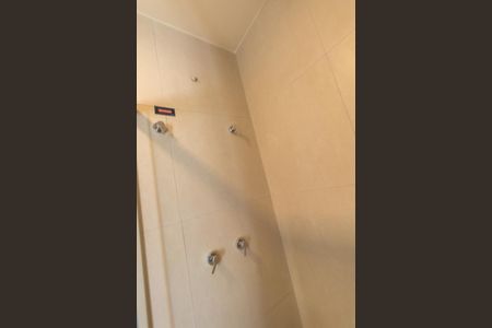 Apartamento para alugar com 55m², 2 quartos e 1 vagaBanheiro Social