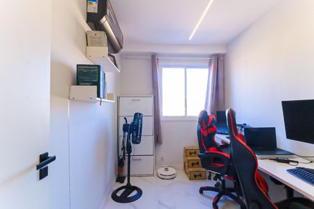 Apartamento à venda com 77m², 3 quartos e 2 vagasQuarto 3