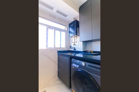 Apartamento à venda com 77m², 3 quartos e 2 vagasÁrea de Serviço